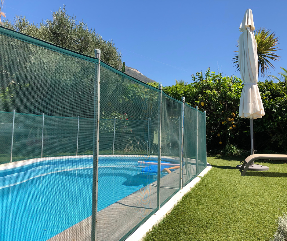 Fenced in swimming pool